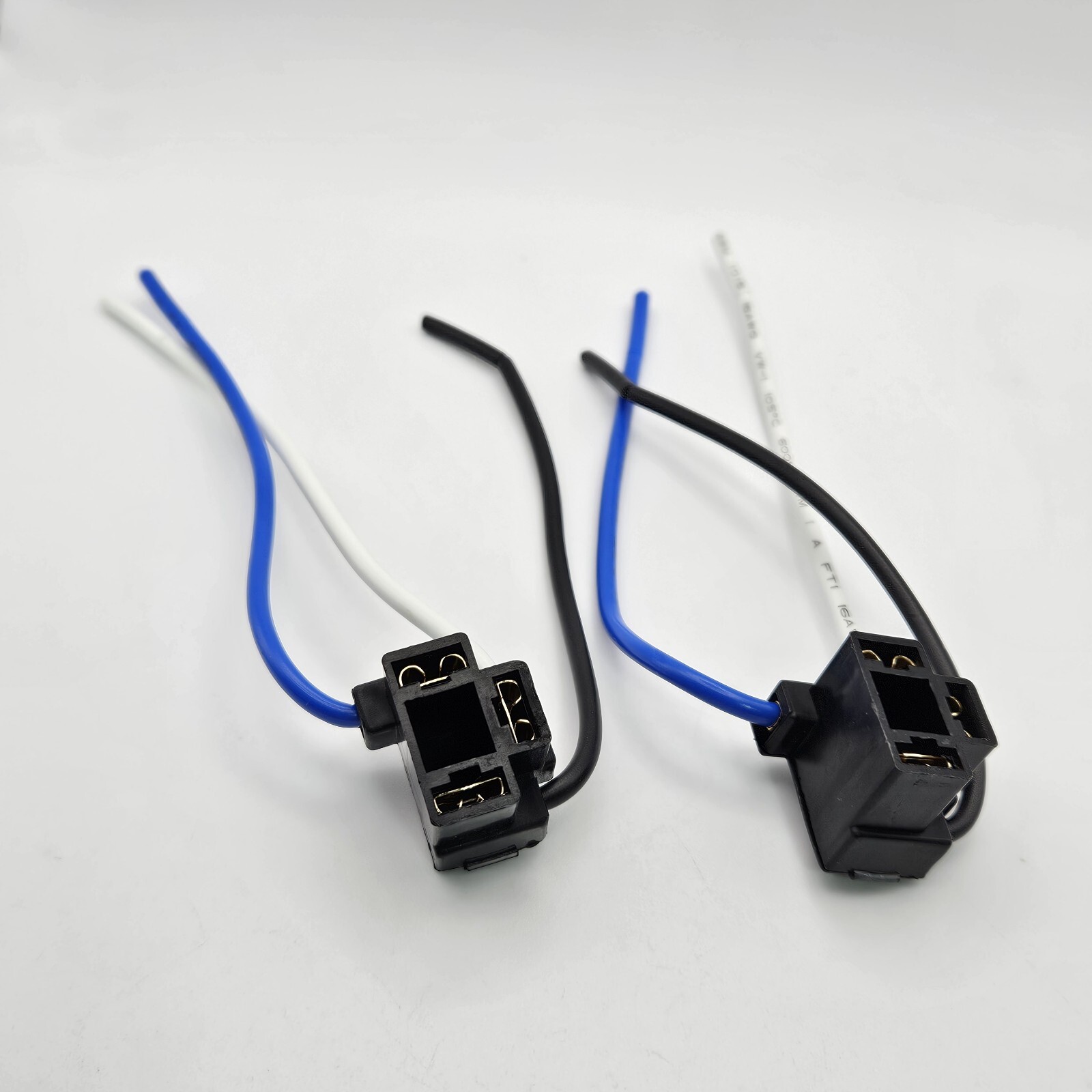 2x H4 472 Headlight Bulb Repair Socket Connector Plug Wire Pigtail Looms