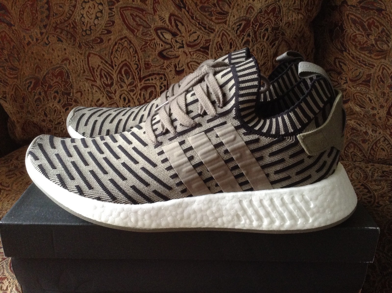 les hommes est adidas nmd r2 pk trace cargo olive ba7198 taille 10,5 les hommes est adidas nmd r2 r2 nmd pk trace cargo olive ba7198 taille 10,5 d66a20