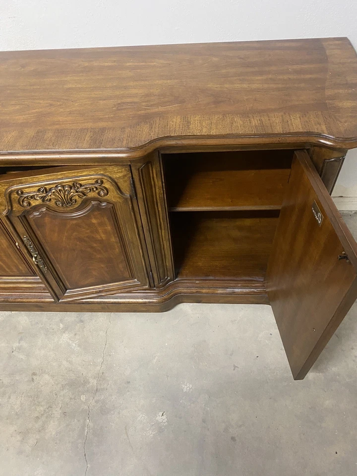 móveis vintage Drexel Heritage - Imagem 3 de 4