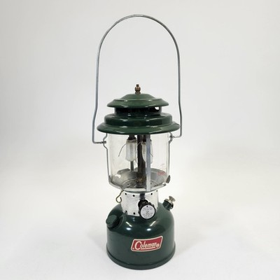Coleman Lantern 220F Pyrex Double Mantle Liquid Fuel Green USA Vintage 1971