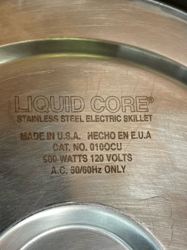 SARTÉN ELÉCTRICA Kitchen Craft Liquid Core tapa ventilada hecha en EE. UU. por West Bend - Imagen 6 de 13