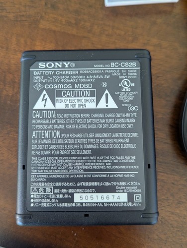 Sony Cyber-Shot U DSC-U40 silber 2,0 MP Handheld Digitalkamera  - Bild 13 von 24