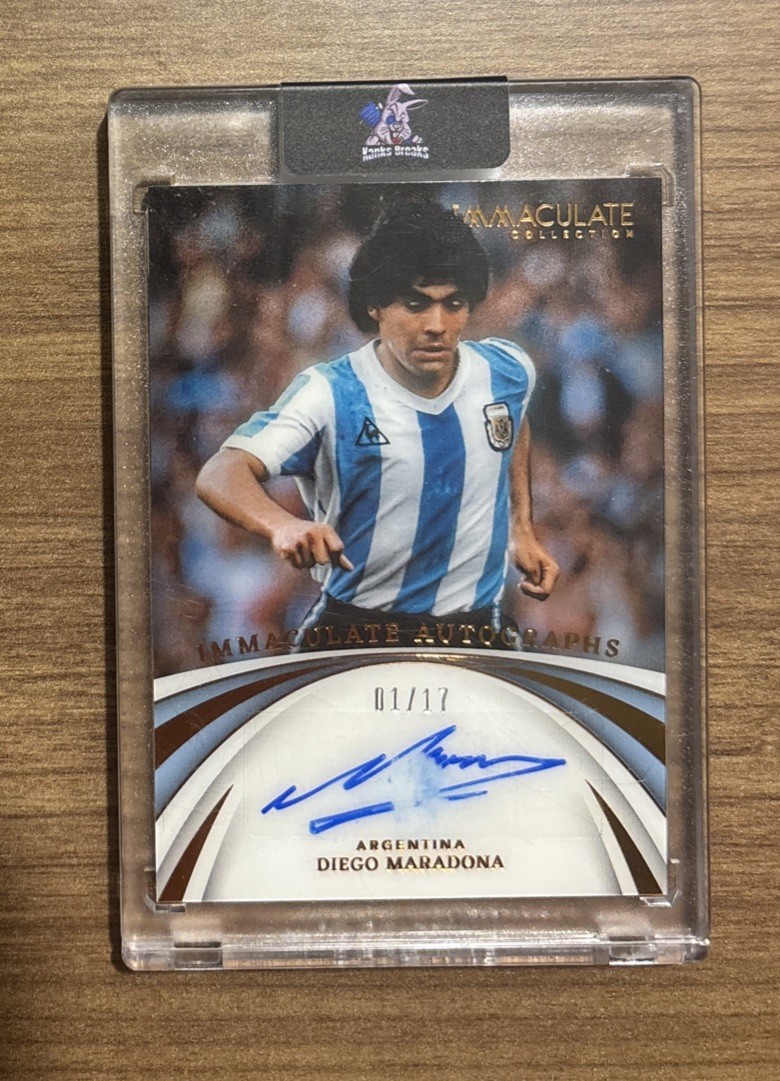 DIEGO MARADONA 2022-23 PANINI IMMACULATE COLLECTION ACETATE AUTO /17 SMUDGE READ