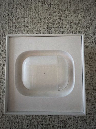 Apple AirPods Pro 2nd Generation with MagSafe Charging Case USB-C White  - Picture 2 of 3