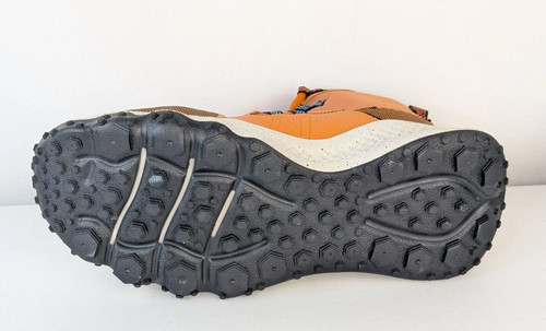 Size 9 - Under Armour Mens Charged Maven Trek Trail Honey Orange Blue Surf Shoes - Foto 8 di 8