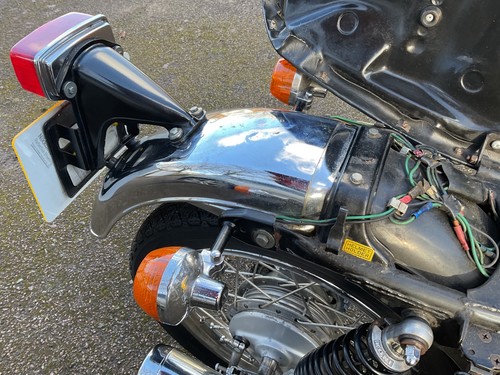Honda CB400F2 motorcycle - Picture 12 of 17