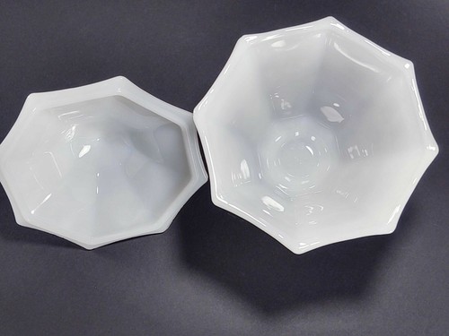 Vintage Milk Glass Anchor Hocking Grapes and Leaves Footed Candy Dish With Lid - Picture 4 of 6