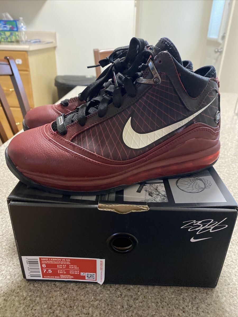 Nike Air Lebron James 7 VII QS Retro Christmas 2019 CU5133 600 Men s Size 6 eBay
