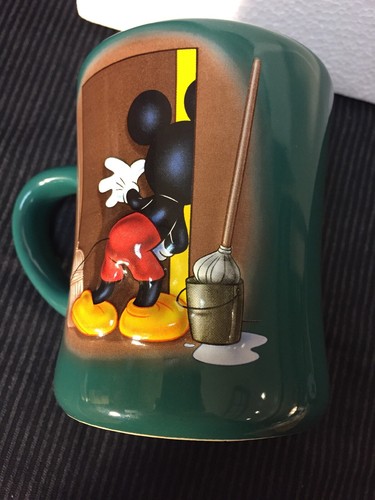 Disney World Mickey Mouse 3D Coffee Tea Mug Excellent Condition Green - Bild 2 von 10