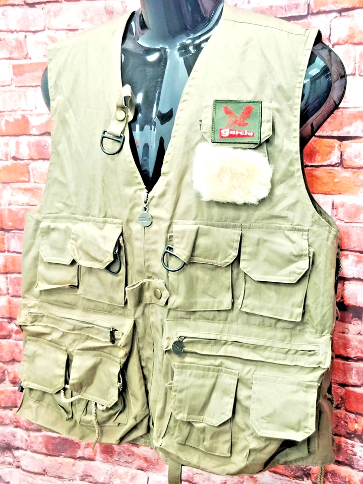 Garcia, Abu Increíble Chaleco de Pesca con Mosca con Cremallera Talla 1 Se Adapta a la mayoría con Lados con Cordones Foto 3 de 4
