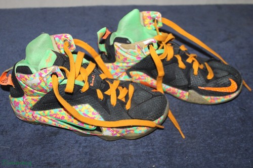 Nike Lebron 12 Fruity Pebbles Basketball Shoes Size 6.5 #EG - Picture 2 of 7
