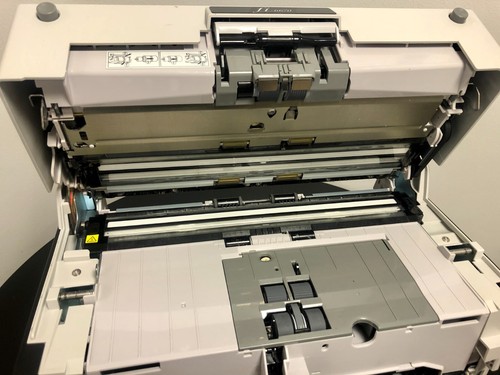 Fujitsu fi 6670 Flatbed Document Scanner - Picture 6 of 12