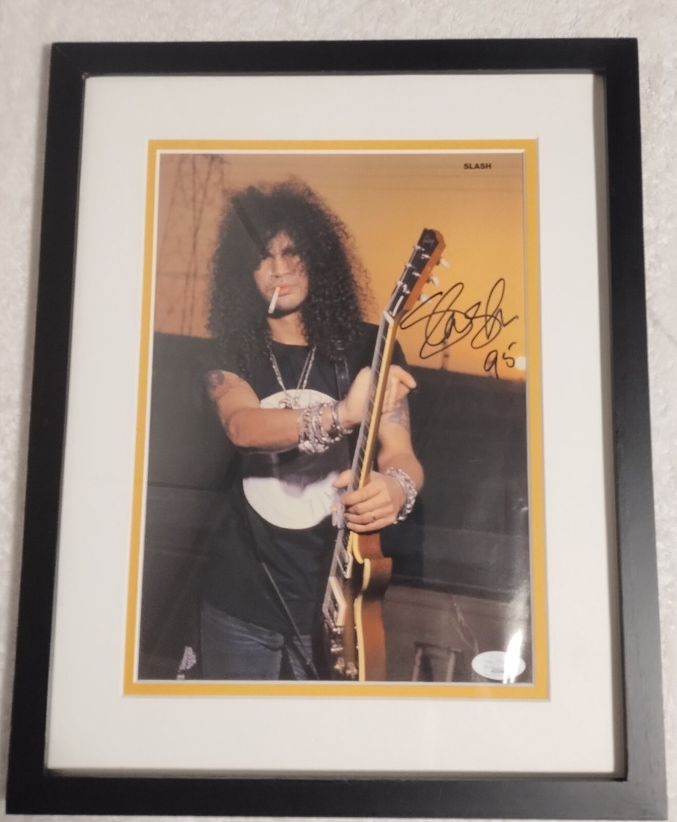 Guns N' Roses スラッシュ 直筆サイン s-l1200.jpg