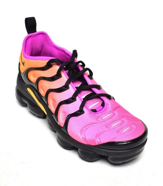 vapormax plus 37