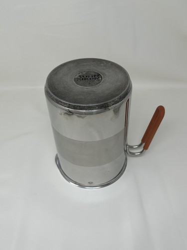 Kuhn Rikon 4th Burner 11 Cup Tall Narrow Pot With Straining Pour Spout & Basket - Picture 8 of 14