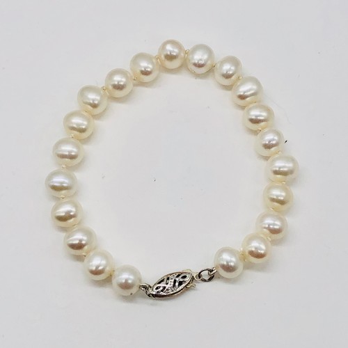 Creamy White 5mm FW Pearl Sterling Silver Bracelet | 7 Inch | - Picture 12 of 12