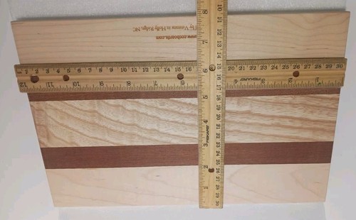 8" X 10" Coastal Carolina Dean Co. Maple Cutting Board with Walnut Accent  - Picture 7 of 8