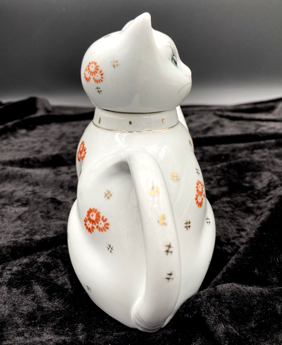 Vintage Lucky Cat/Waving Kitty Cat Porcelain Teapot, Gold Accents, 5.5" x 5.8" - Picture 5 of 13