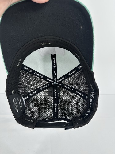 80MF One Size FlexFit 110 Ariat Large Patch Logo Green Mützen Cap - Bild 5 von 7