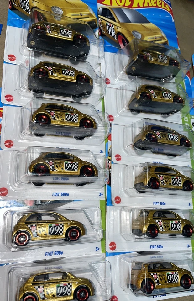 Hot Wheels 2024 Fiat 500e Oro 33/250 - HW EV 3/10 Lote de 12 Foto 3 de 4