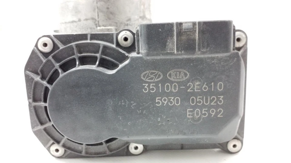 Kia Optima Throttle Body 351002E610 - Image 4 of 4