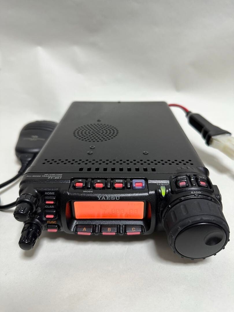 Yaesu FT-857 100W HF VHF UHF Mobile Transceiver Tested Yaesu FT-857 100W HF VHF UHF Mobile Transceiver Tested