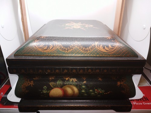 Jeanne Reed's Ltd Large Hand Painted Italianate Hinged Keepsake Storage Box EUC - Picture 8 of 9