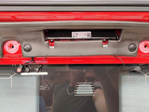 OEM Front Windshield Frame and Glass For 2019-2025 Jeep Wrangler/Gladiator MAIN - Picture 10 of 12