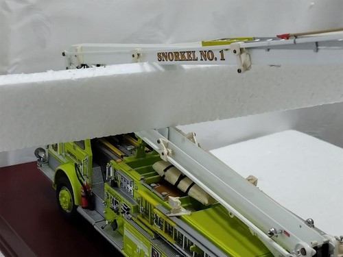 Franklin Snorkel FIRE ENGINE come nuovo leggermente danneggiato scala 1/32 senza scatola - Foto 17 di 20