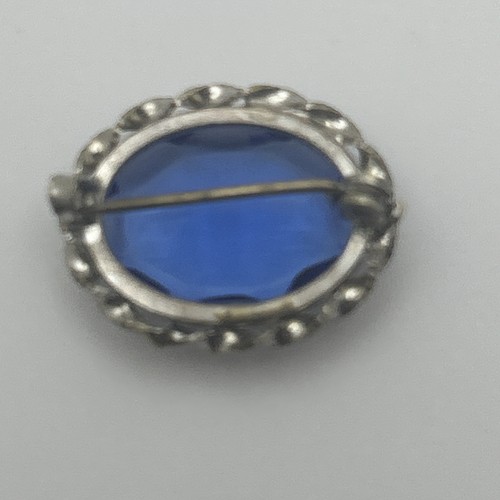 Antike viktorianische Brosche blau facettiertes Glas Silber Verschluss 1” x 0,75” - Bild 6 von 8
