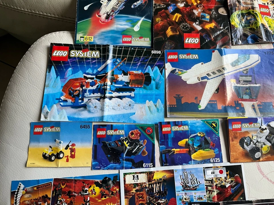 LEGO SYSTEM LOTTO MANUALI + CATALOGHI ANNI 90’ - Immagine 3 di 4