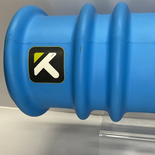 Trigger Point Charge Blue Foam Ribbed Trigger Point Roller 13"X6" - Bild 2 von 6