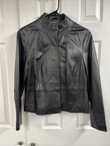 I.E. Damen schwarze Lederjacke Druckknöpfe Slim Cropped Größe Petite Large - Bild 1 von 5