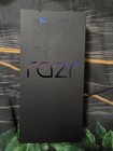 Motorola Razr 2025 256Gb Unlocked - Blue + Clicks Keyboard