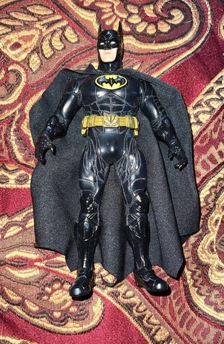 Mezco One:12 Collective Batman Sovereign Knight Onyx Action Figure FLAW READ - Picture 7 of 9