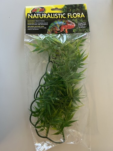 ZooMed - Naturalistic Flora: Small Madagascar Bamboo *New Unopened* - Picture 1 of 4