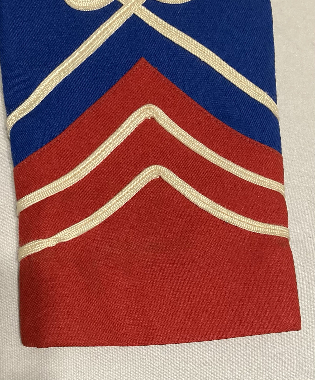 Picture 8 of 24