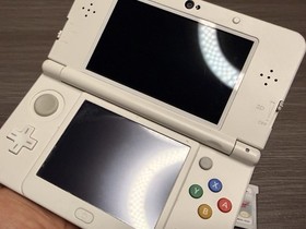 Tested Working - Nintendo 3DS Super Mario 3D Land Edition Console - White