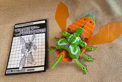 TRANSFORMERS G1 DELUXE EVIL INSECTICON VENOM W/ INSTRUCTION BOOKLET