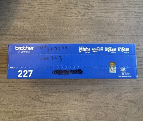 NEW...Genuine Brother TN227M High-Yield Toner Cartridge..,,SEALED! - Afbeelding 2 van 2