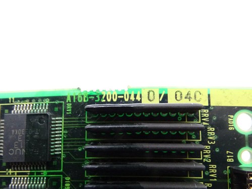 FANUC A16B-3200-0440 CIRCUIT BOARD - Picture 3 of 3