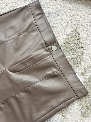 NWT ZARA Hi-Rise Leather Leggings Pants Mink Color Size L 30 Bloggers Favourite - Picture 4 of 16