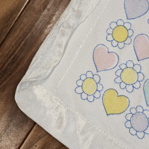 Vintage Riegel White Satin Trim Baby Blanket Giraffe Elephant Hearts LOOSE TRIM - Picture 4 of 11