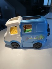 Fisher-price Little people songs sounds camper. Includes Four Little People