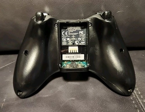 Xbox 360 Gold Chrome Series Special Edition Controller TESTED - No Battery Cover - Picture 2 of 5