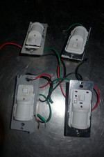 L127 HUBBELL WS 1277 W MOTION DETECTOR 120/277 V  QTY 4 FREE SHIPPING