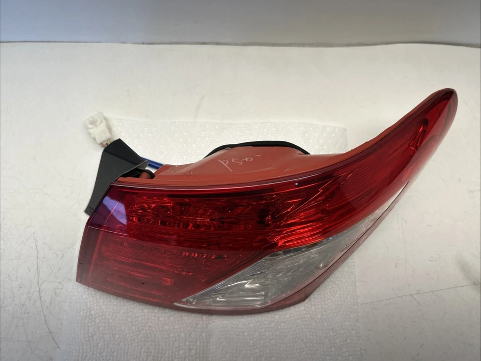 Conjunto de lámpara de freno de luz trasera derecha OEM PARA 2007 2008 2009 Lexus ES350 Foto 4 de 4