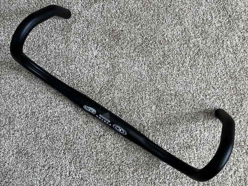 Easton EA30 44cm 440mm Wide 31.8mm Clamp Aluminum Alloy Drop Bar Handlebar - Picture 7 of 17