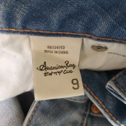 American Rag Jean Shorts Size 9 Denim Blue Denim Jeans Summer NWT - Picture 7 of 9