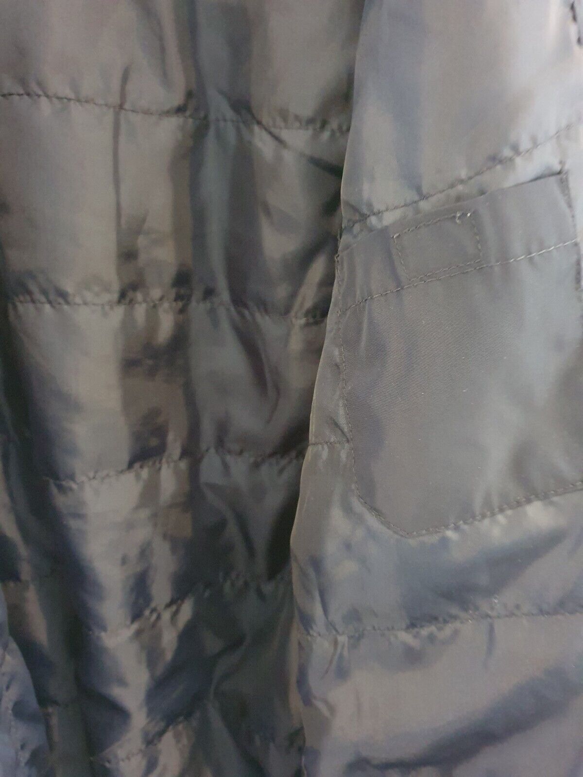 Foto 9 di 10